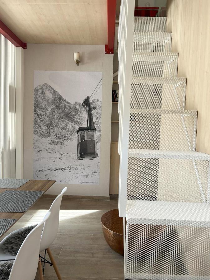 Apartment Moderny Swen S 2 Terasami