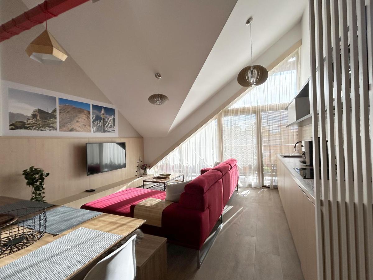 Apartment Moderny Swen S 2 Terasami *
