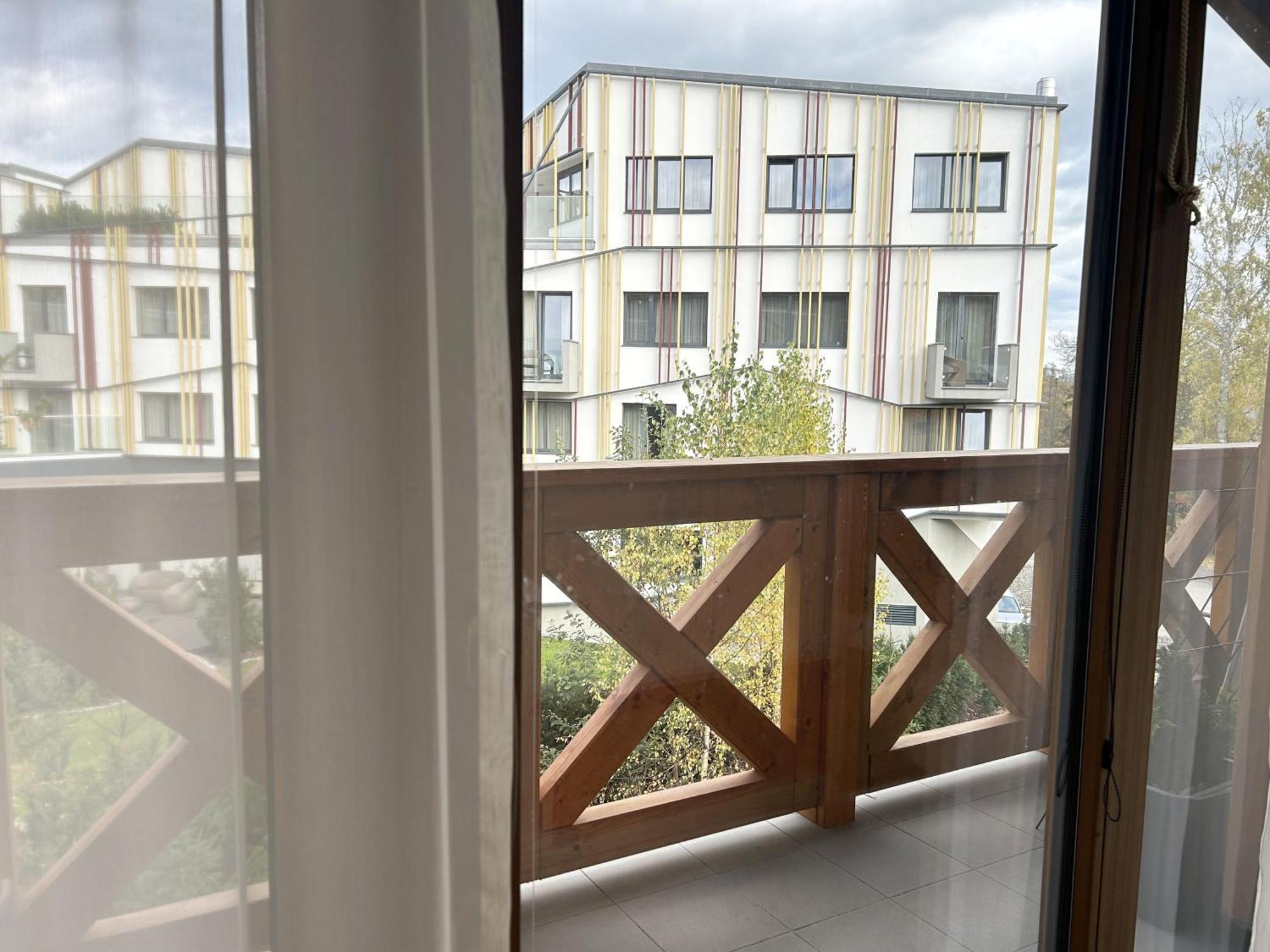 Moderny Swen S 2 Terasami Apartment
