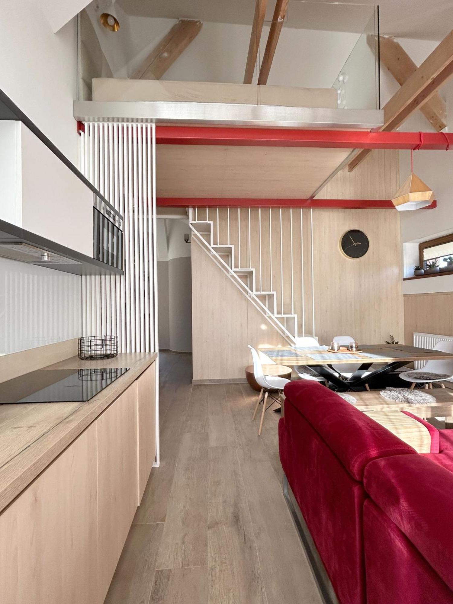 Apartment Moderny Swen S 2 Terasami
