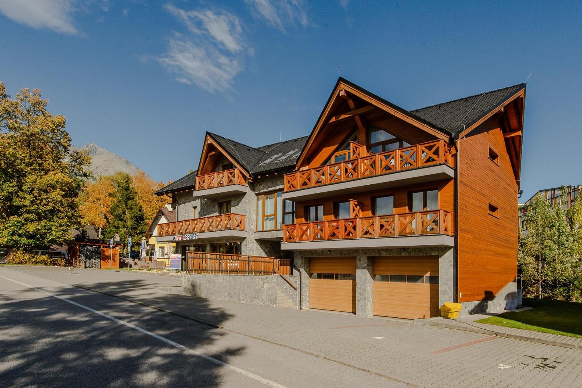 Moderny Swen S 2 Terasami Apartment *