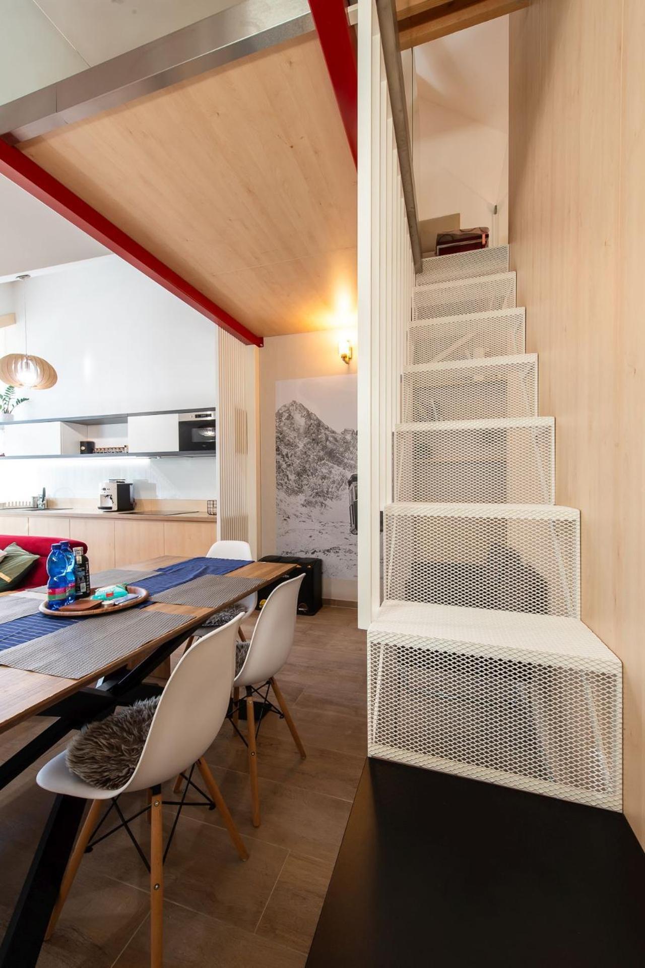 Apartment Moderny Swen S 2 Terasami *